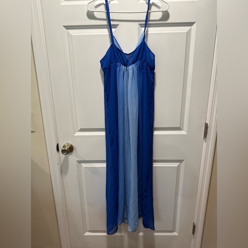 Oscar de la Rente Maxi Night Gown - Picture 4 of 7